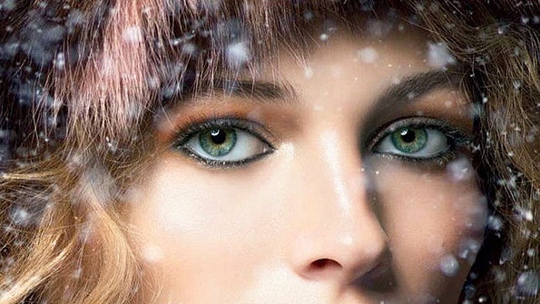 Как создать образ русской красавицы светлая кожа алые губы свежий румянец красивые брови | Allure