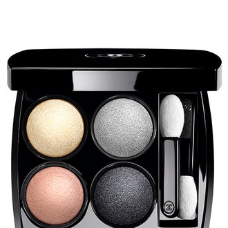 Сияние жемчуга: лимитированная коллекция макияжа Les Sautoirs de Coco от Chanel