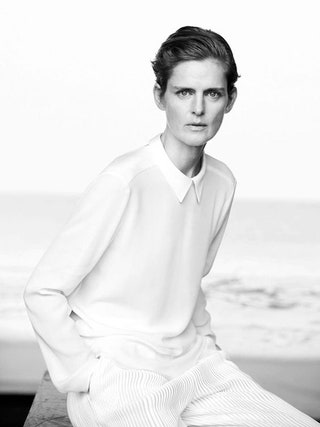 Стелла Теннант в рекламной кампании Giorgio Armani.