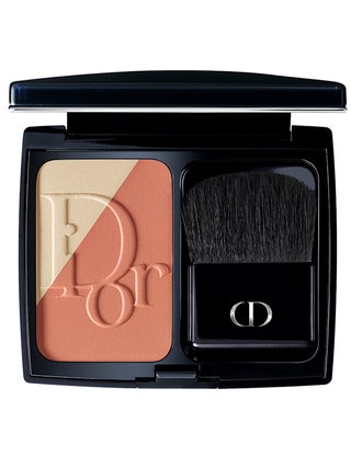 Dior скульптурирующие румяна DiorBlush Sculpt 2900 руб.