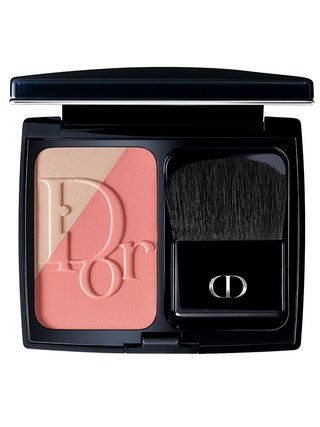 Dior скульптурирующие румяна DiorBlush Sculpt 2900 руб.
