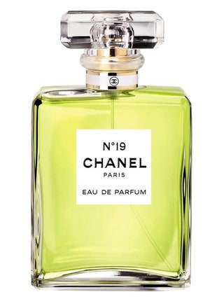 Аромат №19 Chanel.