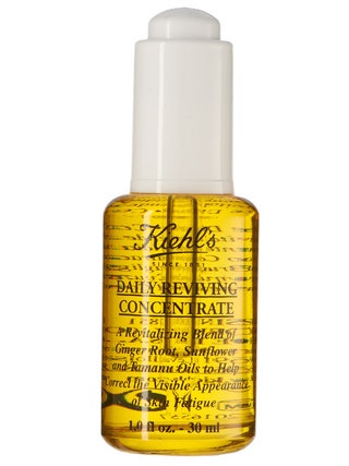 Восстанавливающее маслоконцентрат  Kiehls Daily Reviving Concentrate 3000 руб. От вредных факторов окружающей среды кожу...