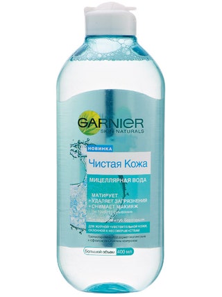 Мицеллярная вода Garnier «Чистая кожа» 165 руб. Смывает и макияж  и загрязнения не оставляя ни стянутости ни раздражений...