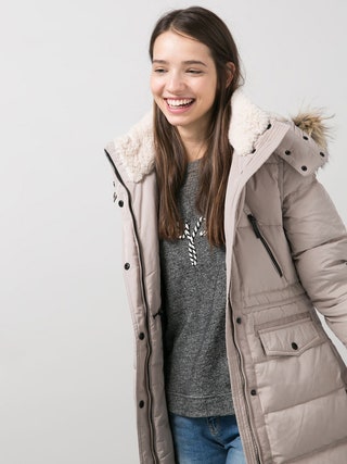 Bershka пальто на пуху 6999 руб.