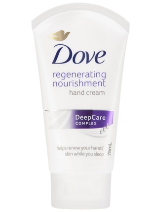 Dove питательный и восстанавливающий крем Regenerating Nourishment 212 руб. Крем хорошо увлажняет даже очень сухую кожу...