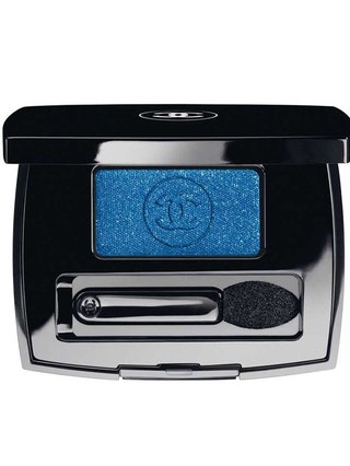 Тени для век Ombre Essentielle оттенок 116 от Chanel.