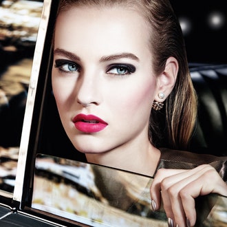 Торжество золота: рождественская коллекция State of Gold от Dior
