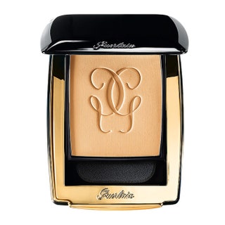 Компактная ­пудра Parure Gold Compact 03 Beige Naturel 4270 руб. Guerlain