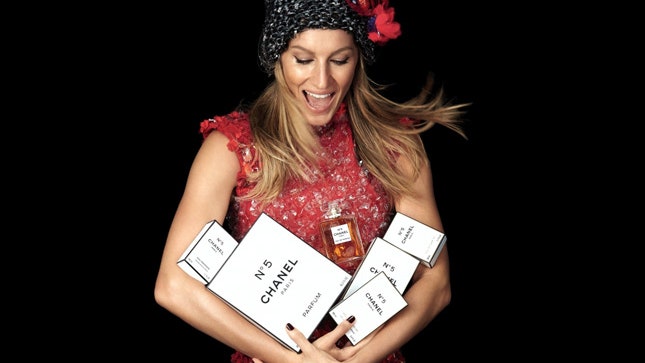 Премьера новогодних миниароматов Chanel № 5 и № 5 Eau Premiere