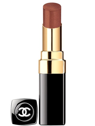 Помада Rouge Allure от Chanel оттенок Melancolie. Кирпичношоколадный оттенок требует идеального тона и серьезного...