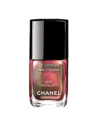 Лак для ногтей Le Vernis Troublante.