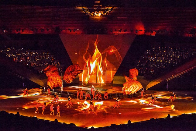 Лед и пламя эскизы костюмов шоу Intimissimi от костюмера «Секса в большом городе»