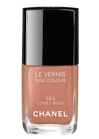 Лак для ногтей Le Vernis Lovely Beige Chanel