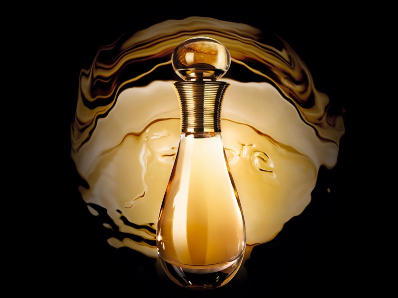 Игра воображения аромат Jadore Touche de Parfum от Dior