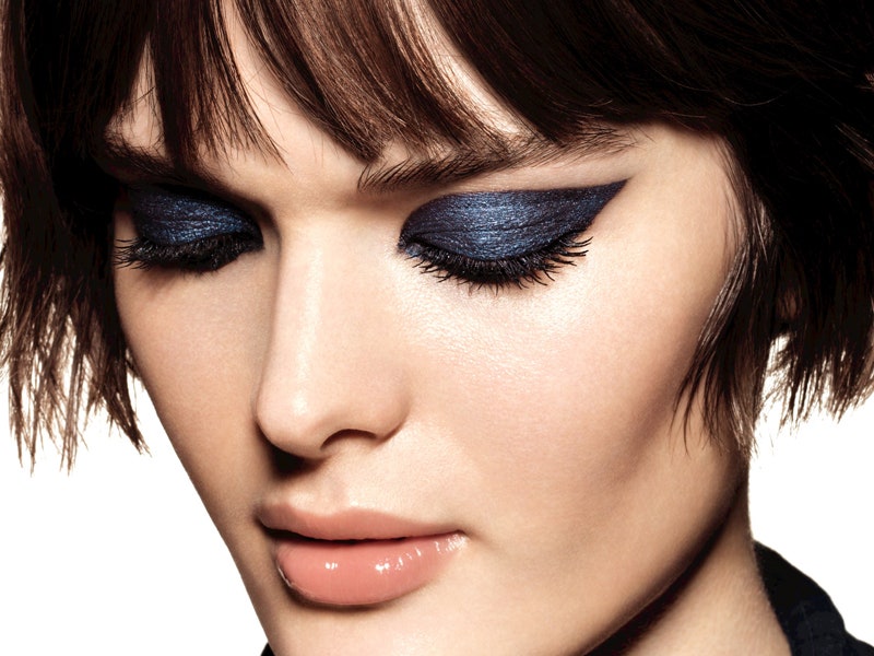 Синяя пыль коллекция макияжа Blue Rhythm от Chanel