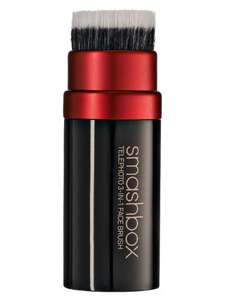Кисть для лица Smashbox Telephoto 3in1 3010 руб. Выкручивающийся футляртелескоп фиксируется в трех позициях. После...