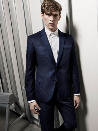 Матиас Лауридсен для Hugo Boss.