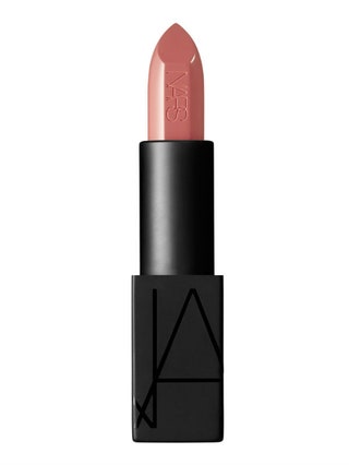 Помада Audacious Lipstick оттенок Raquel Nars.