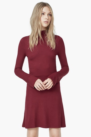 Mango трикотажное платье в резинку 2499 руб.