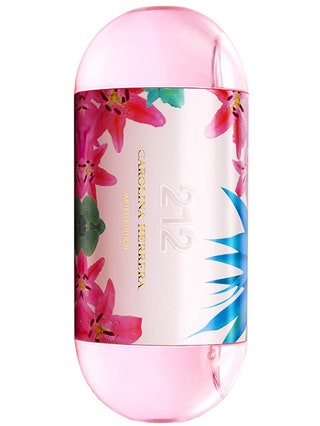 Carolina Herrera EDT 212 Surf  50 мл 3000 руб. Раскладывается на два флакона  для отпуска и для дома.