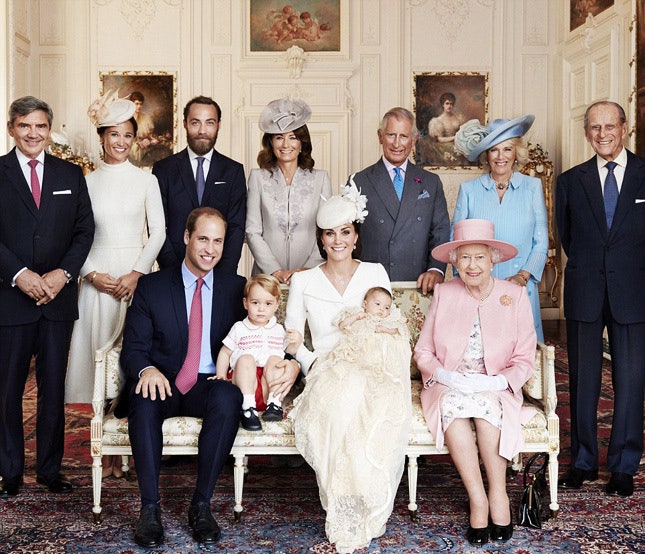 Принц Уильям Кейт Миддлтон и принц Джордж на крестинах принцессы Шарлотты