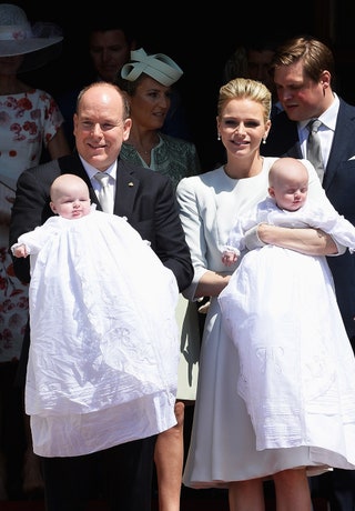 Князь Альбер II княгиня Шарлен принц Жак и принцесса Габриэлла