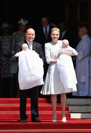 Князь Альбер II княгиня Шарлен принц Жак и принцесса Габриэлла