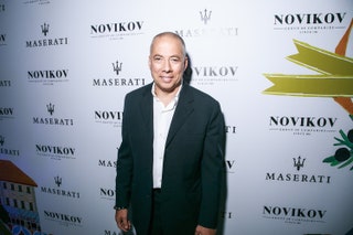 Аркадий Новиков