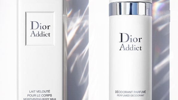 Цветочная лихорадка банная линия средств Dior Addict от Dior