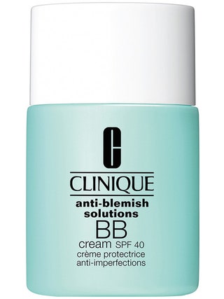 BBкрем AntiBlemish Solutions BB Cream SPF 40 Clinique. В этом тюбике мятного цвета — многофункциональное средство...