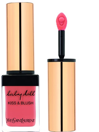 Средство для губ и щек Baby Doll KissBlush от Yves Saint Laurent. С помощью удобного аппликатора наносите средство на...
