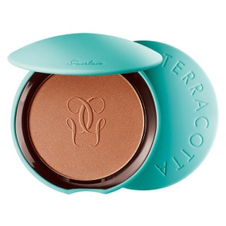 Бронзирующая  пудра Terracotta  2700 руб. Guerlain.