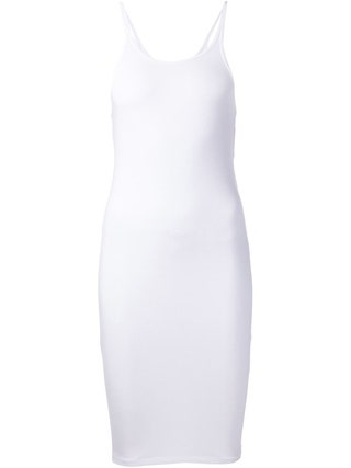 Платье T by Alexander Wang 5281 руб. Маленькое белое платье любого кроя и фасона можно взять с собой на пляж или носить...