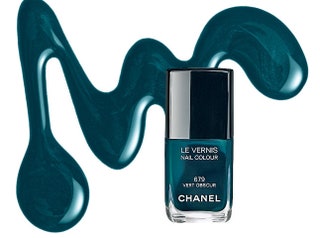 Лак для ногтей Le Vernis Vert Obscur 1694 руб. Chanel.