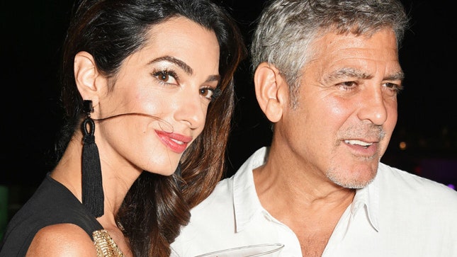 Чудоостров Джордж и Амаль Клуни на вечеринке на Ибице