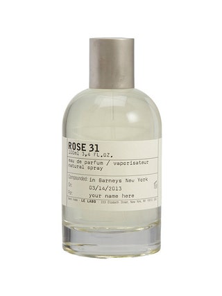 Аромат Le Labo Rose 31. Самый продаваемый аромат нишевого бренда полюбился и мужчинам и женщинам. На женской коже будет...