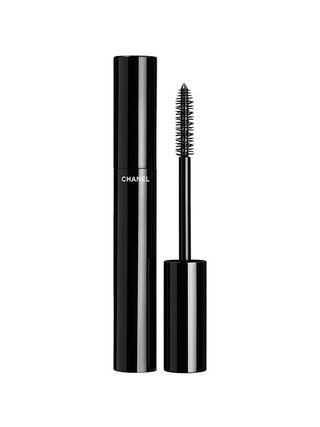 Тушь для ресниц Chanel Le Volume de Chanel Mascara. Объяснить популярность этой туши очень просто она придает тот самый...