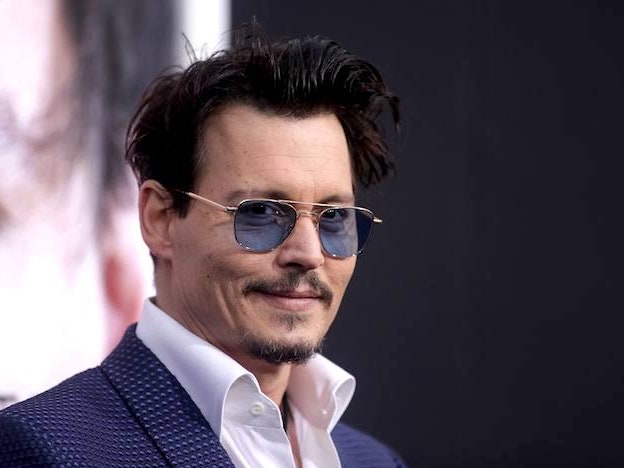Случается впервые: Джонни Депп &- лицо нового аромата Dior