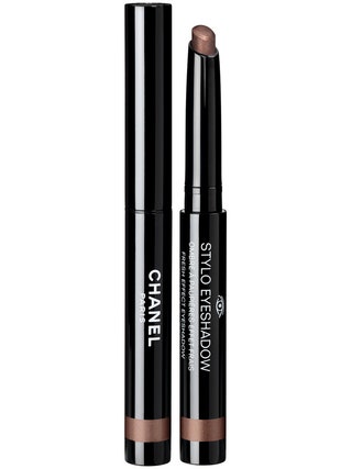 Карандаштени для век Stylo Eyeshadow Caroube Chanel.