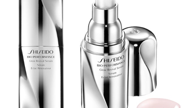 Glow Revival Serum новая сыворотка для сияния кожи Shiseido