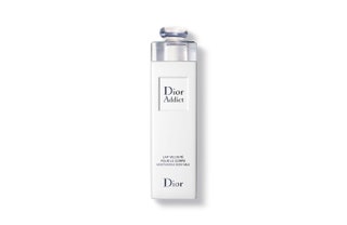Увлажняющее молочко для тела Dior Addict