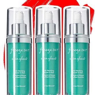 Бьюти-трофей: средство-гибрид Daily Detoxifying Cleanser& Mask