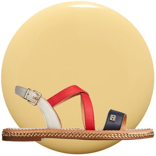 Tommy Hilfiger кожа 9490 руб.   лак для ногтей 319 Sunwashed 1450 руб. Dior