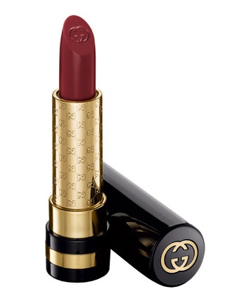 Помада Luxurious Moisture Rich Lipstick тон Wild Amarena 2724 руб.