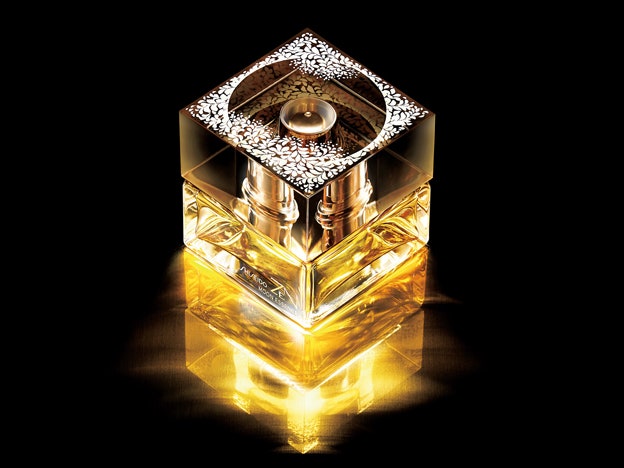 Zen Moon Essence: новый аромат от Shiseido