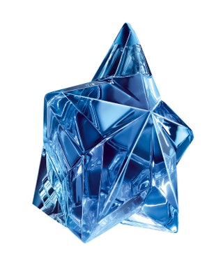 Парфюмерная вода laquoНовая звездаraquo Angel 75 мл 4900 руб. Thierry Mugler.