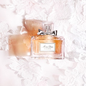 Взрыв нежности: обновленная линейка Miss Dior