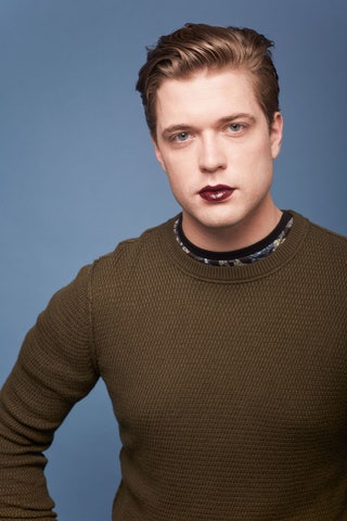 Крис помада Lipstick Queen Bête Noire Lipstick in Possessed Intense.