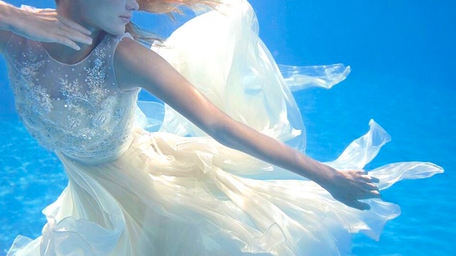 Summer Love лукбук коллекции свадебных платьев BHLDN 2015